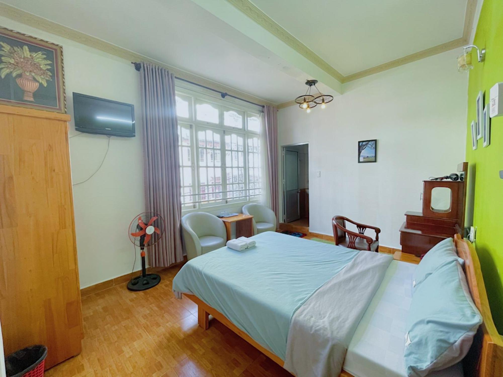 Hotel Khách sạn Anh Hào Da Lat Esterno foto
