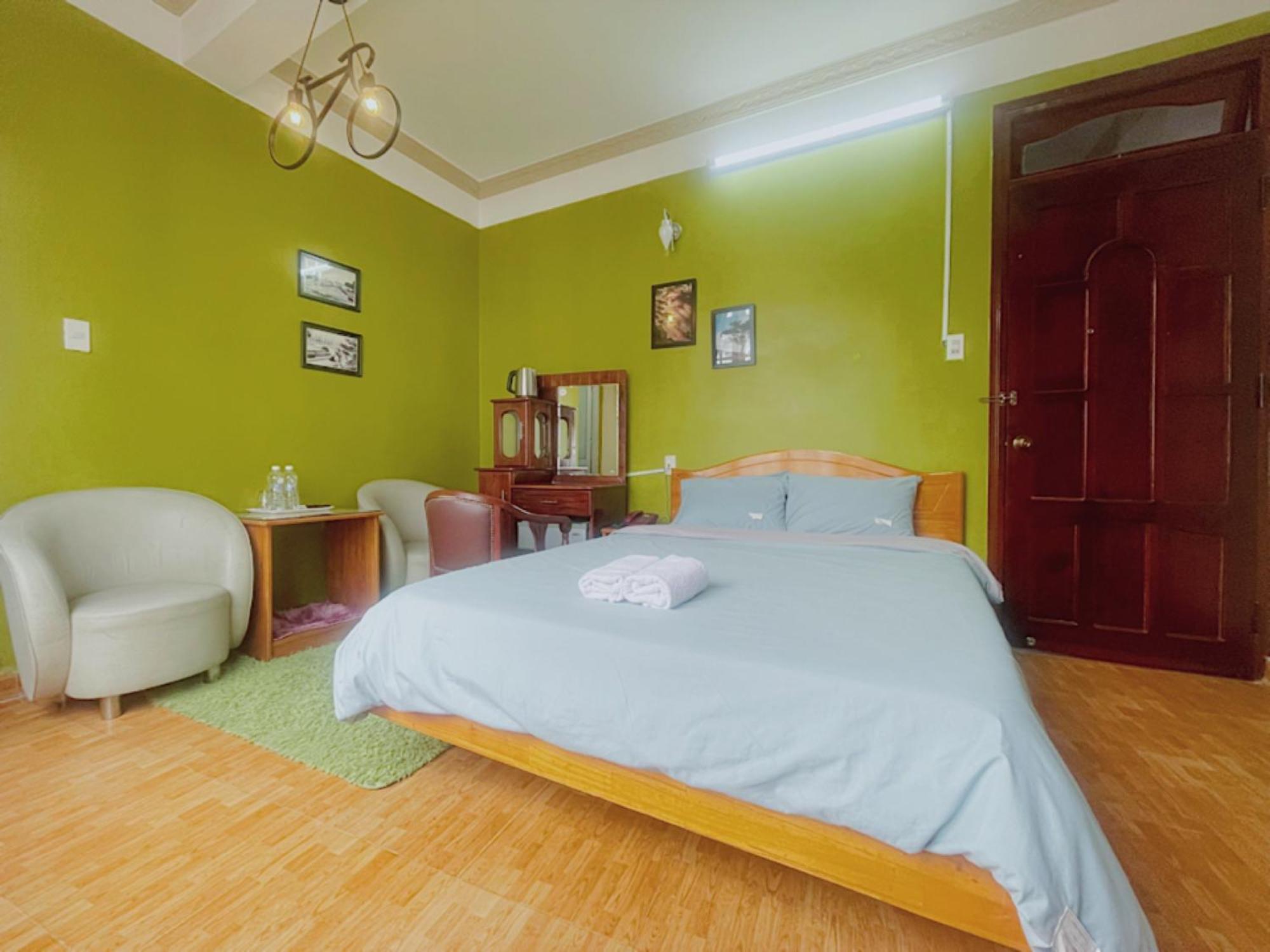 Hotel Khách sạn Anh Hào Da Lat Esterno foto