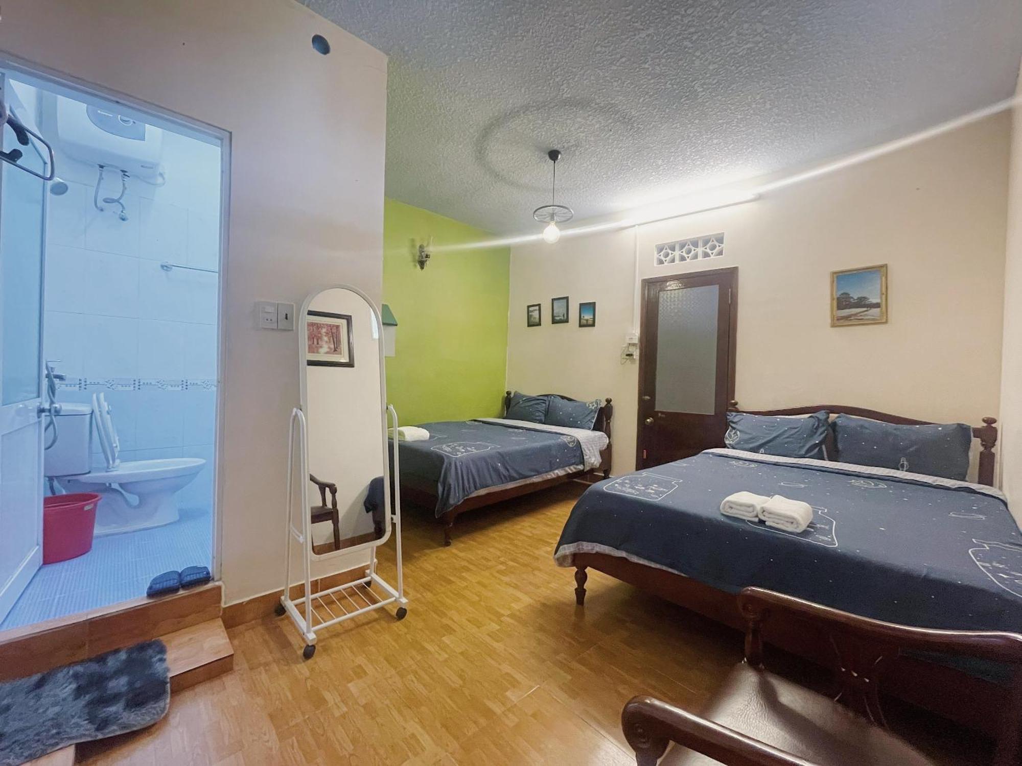 Hotel Khách sạn Anh Hào Da Lat Esterno foto
